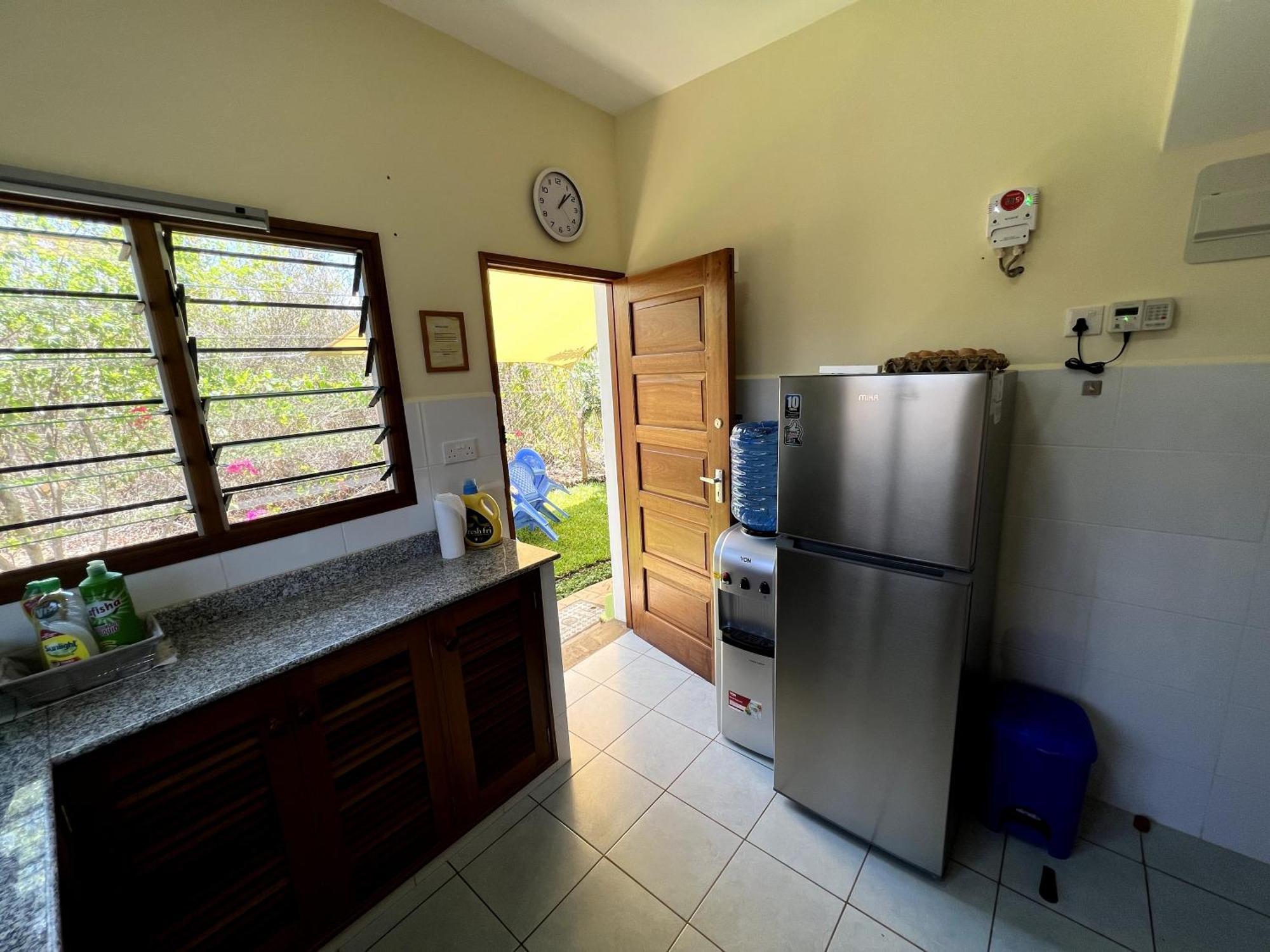 Paradiesische Villa Maisha Mazuri Mit Pool. Terrasse Und Personal Diani Beach Eksteriør bilde
